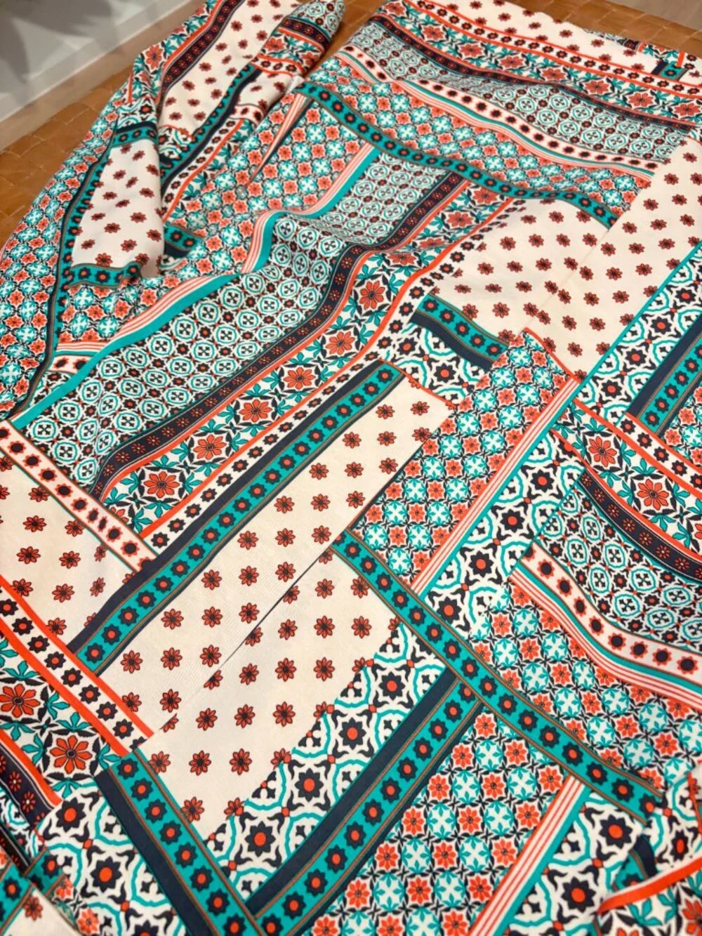 EUC Zara Retro Patchwork Printed Multicolor Satin-Effect Blazer XS